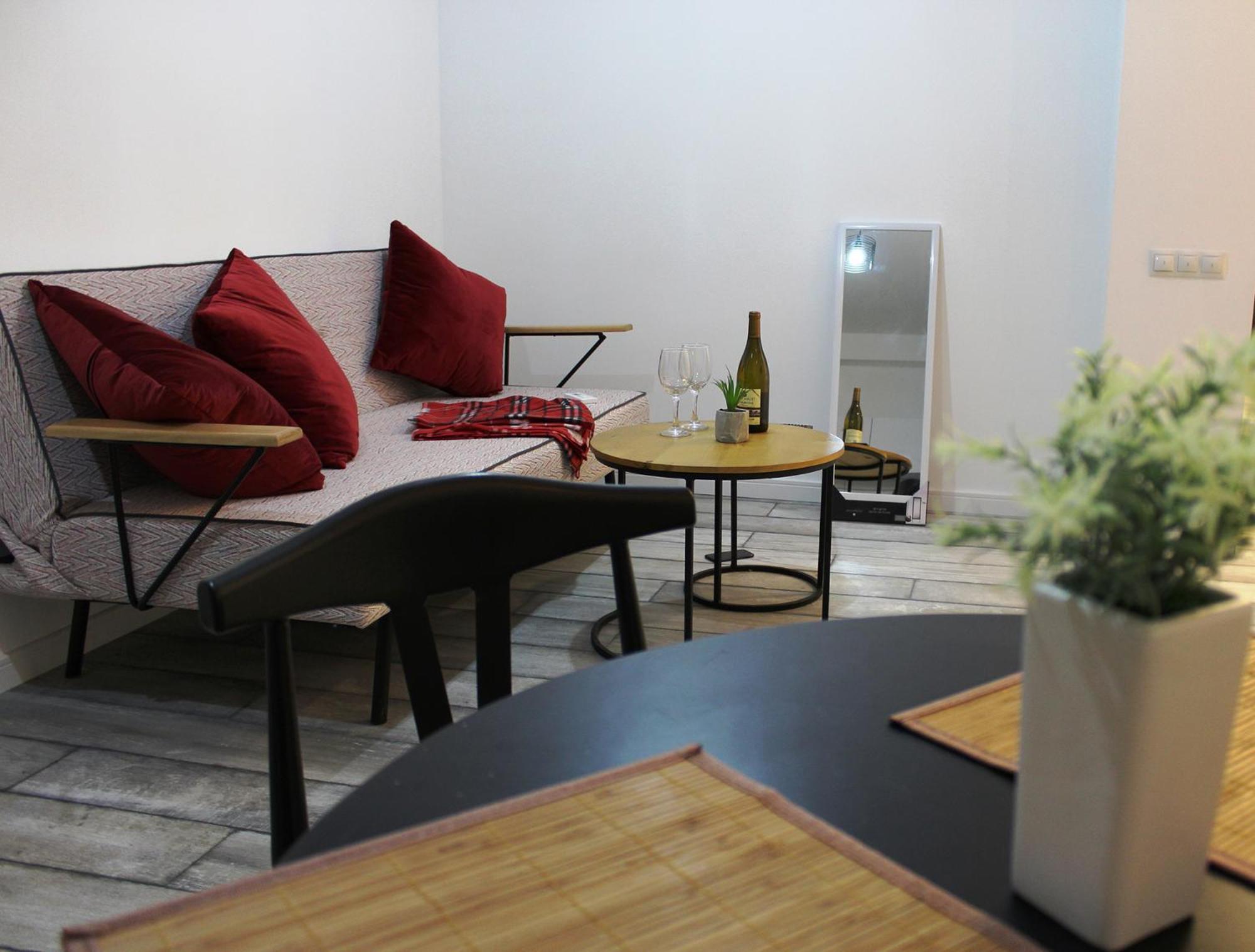 Style Apartments By Happy Place ティビリシ エクステリア 写真