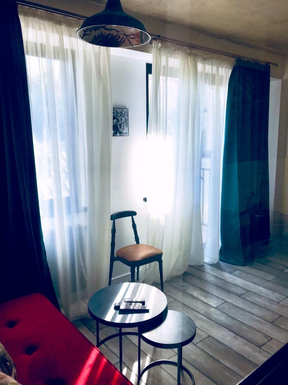 Style Apartments By Happy Place ティビリシ エクステリア 写真